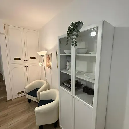 Apart Otel Alfieri Floransa