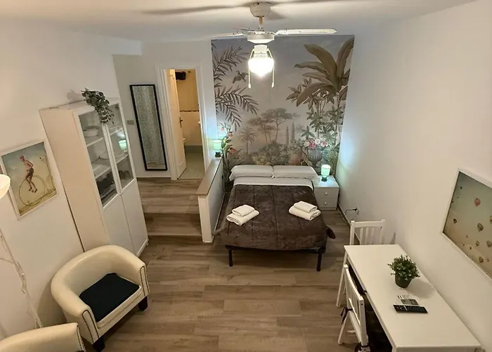 アパートホテル Alfieri