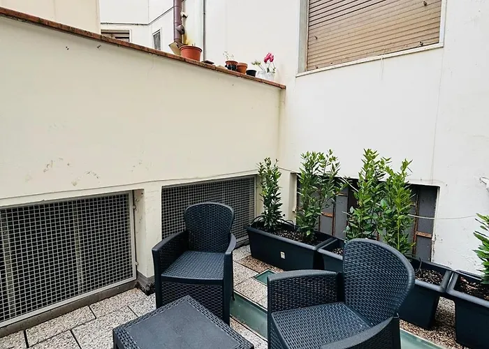 Alfieri アパートホテル フィレンツェ