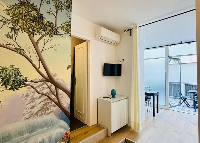 アパートホテル Alfieri